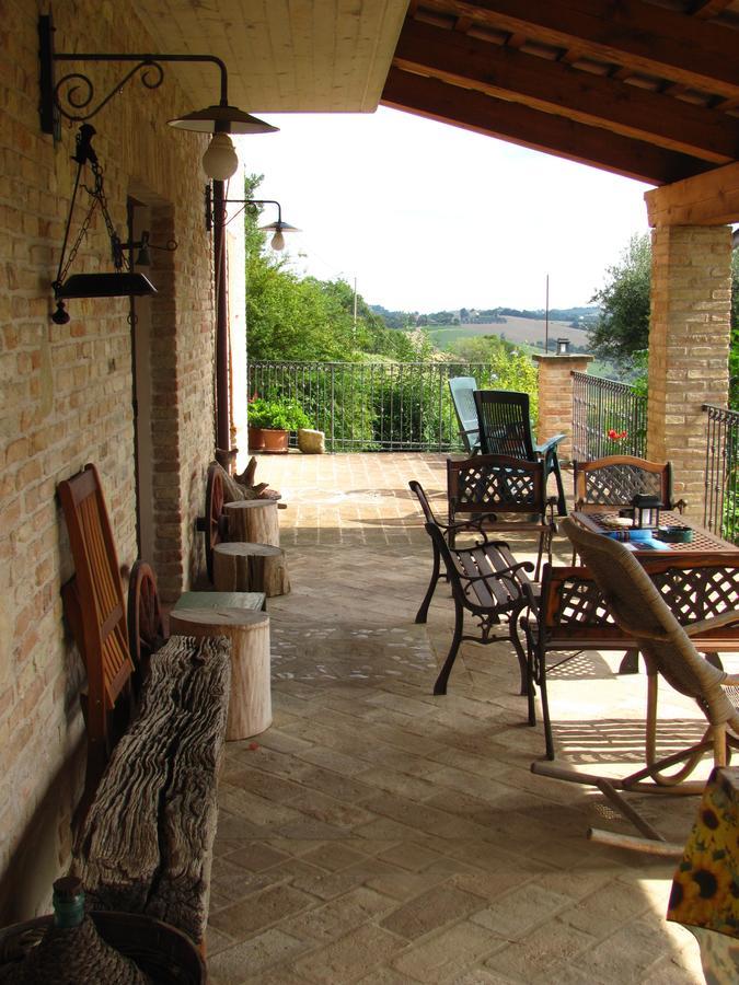 Agriturismo Bacchiocchi Bed and Breakfast Orciano di Pesaro Exterior foto